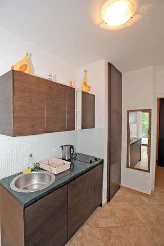 Апартаменты Apartments Feral Котор Апартаменты с балконом-8